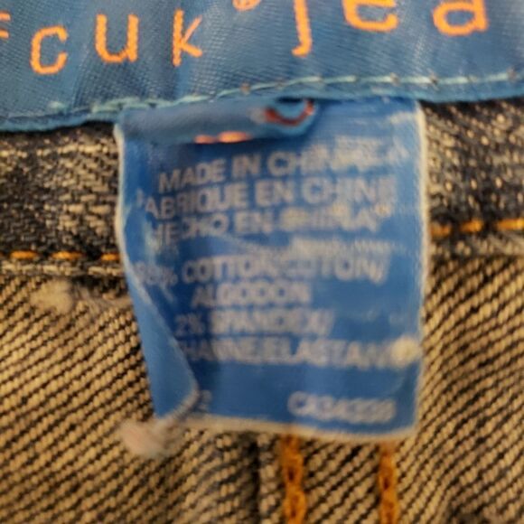 "Fcuk" Woman's jeans flare Size: 10 Pre-owned - Picture 4 of 5